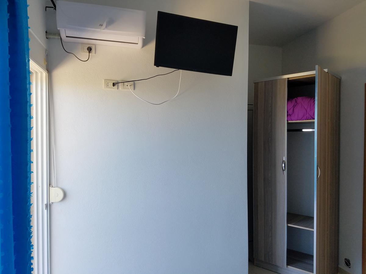 Vlorë Sunset Hotel Roza מראה חיצוני תמונה